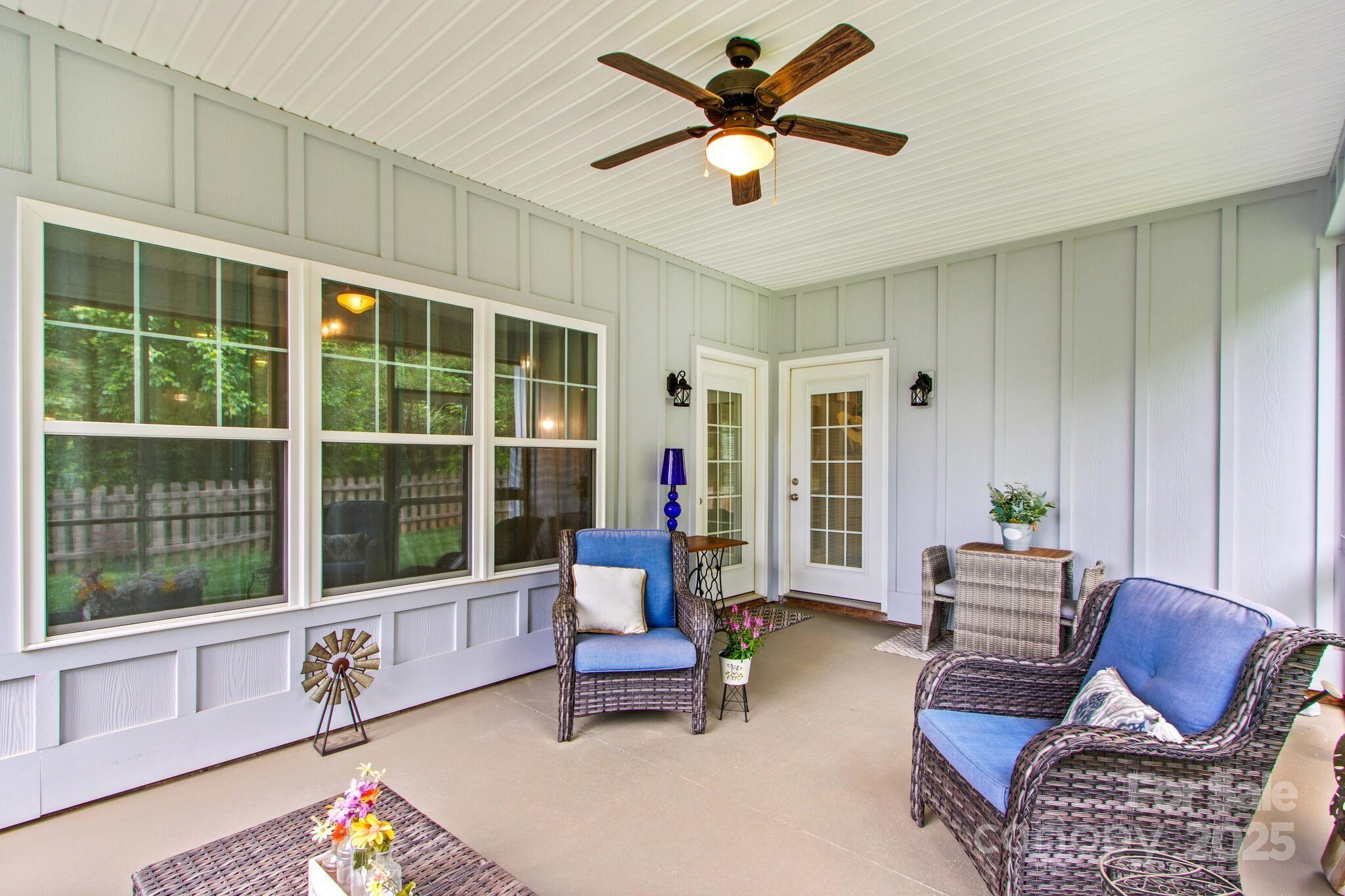 Sunset Pointe - Residential