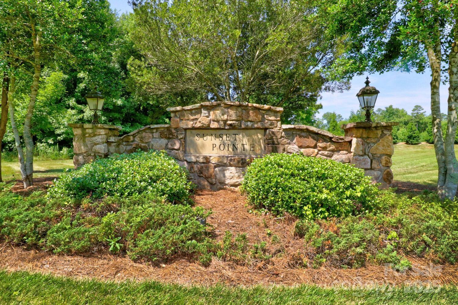 Sunset Pointe - Residential