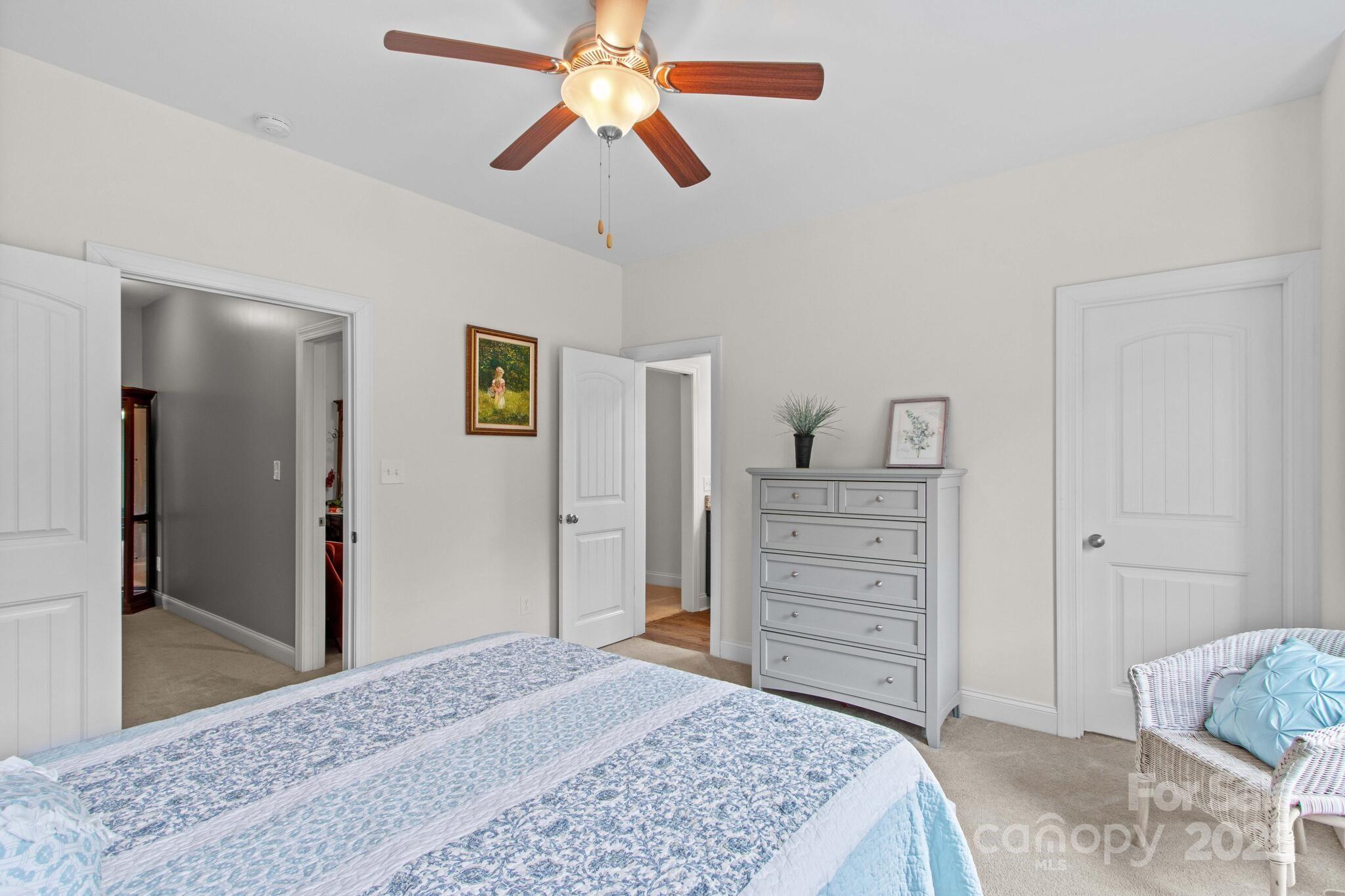 Sunset Pointe - Residential