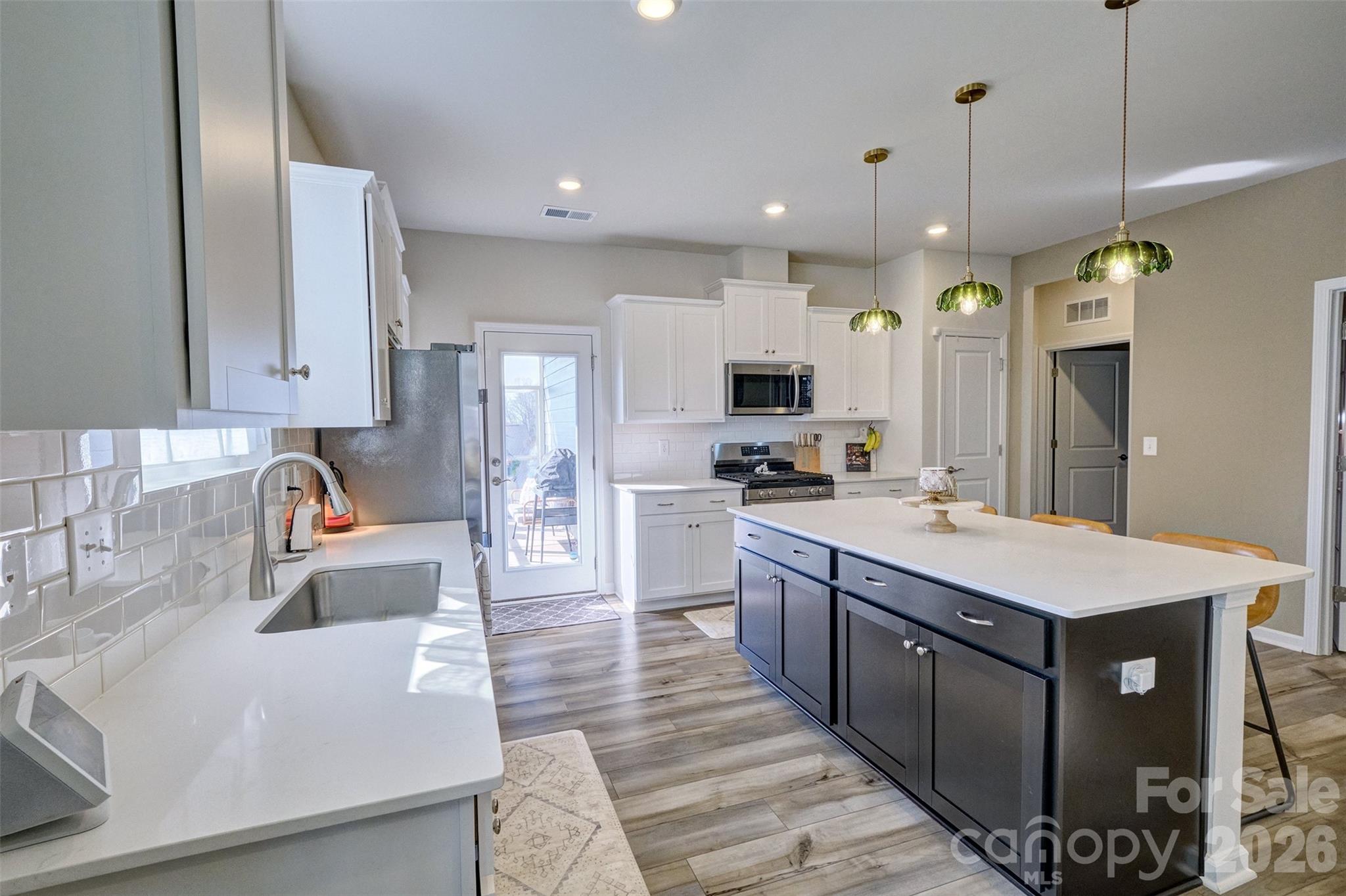 Elizabeth - Residential