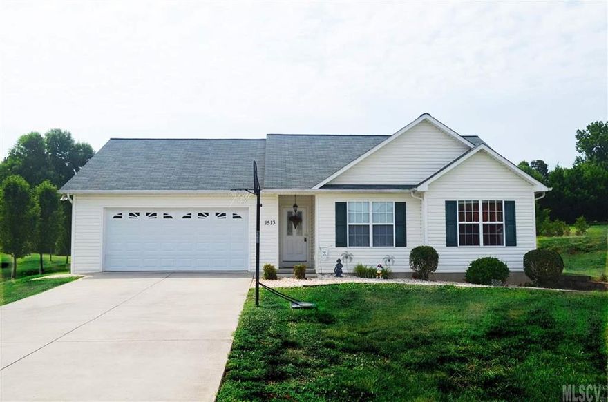 Well loved and taken care of 3bd/ 2ba home on the outskirts of Newton. Laminate wood floors in Living room along with gas log fireplace and vaulted ceiling. Dining area big enough to seat 6. The kitchen comes with a substantial amount of cabinets and even the refrigerator remains! Vinyl exterior for minimal maintenance. 2 car garage.