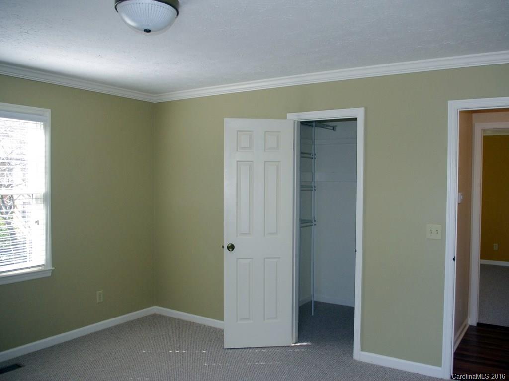 Haywood Manor - Residential