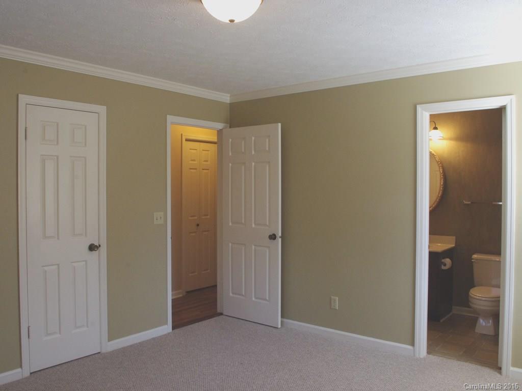 Haywood Manor - Residential