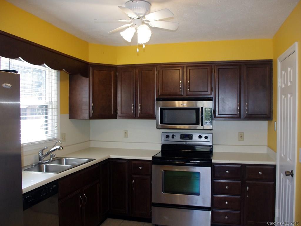 Haywood Manor - Residential