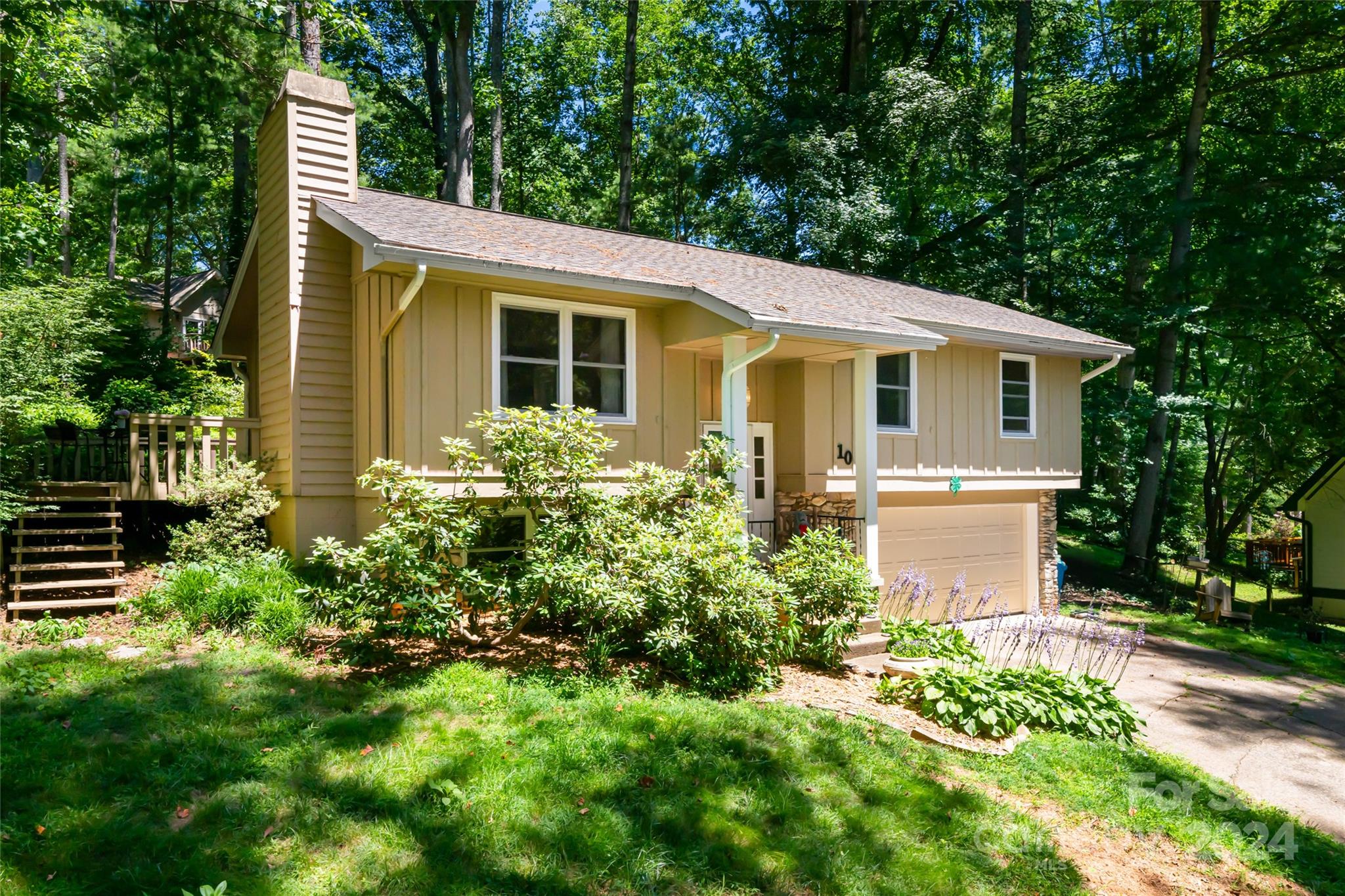 10 Muirfield Drive