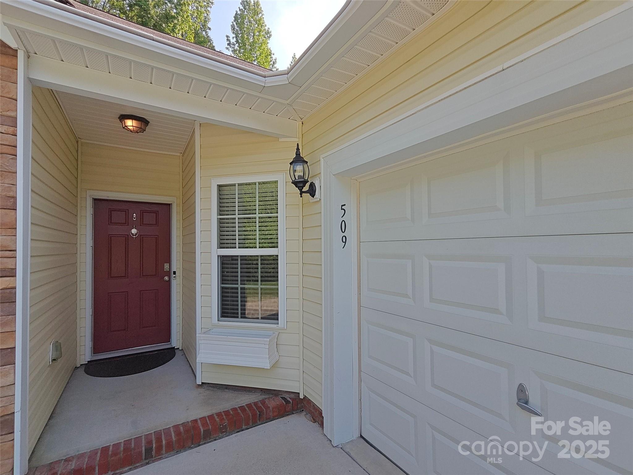 509 Settlers Grove Lane
