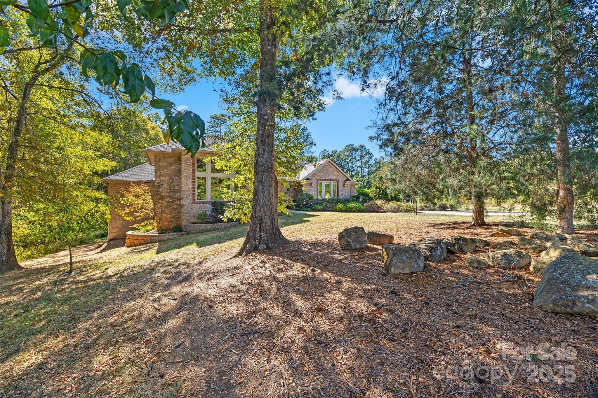 The Gates At Eastview - Residential