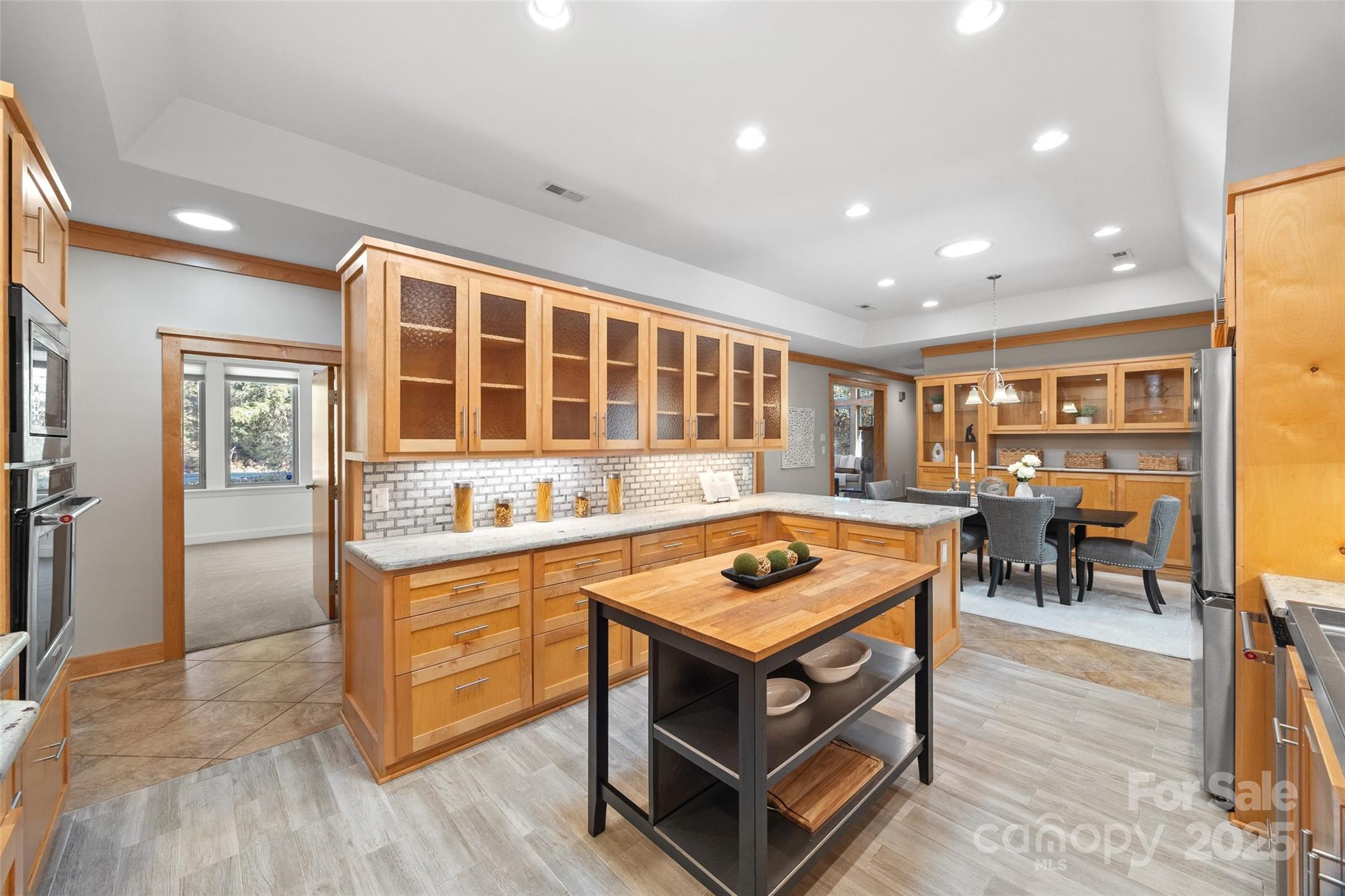 The Gates At Eastview - Residential