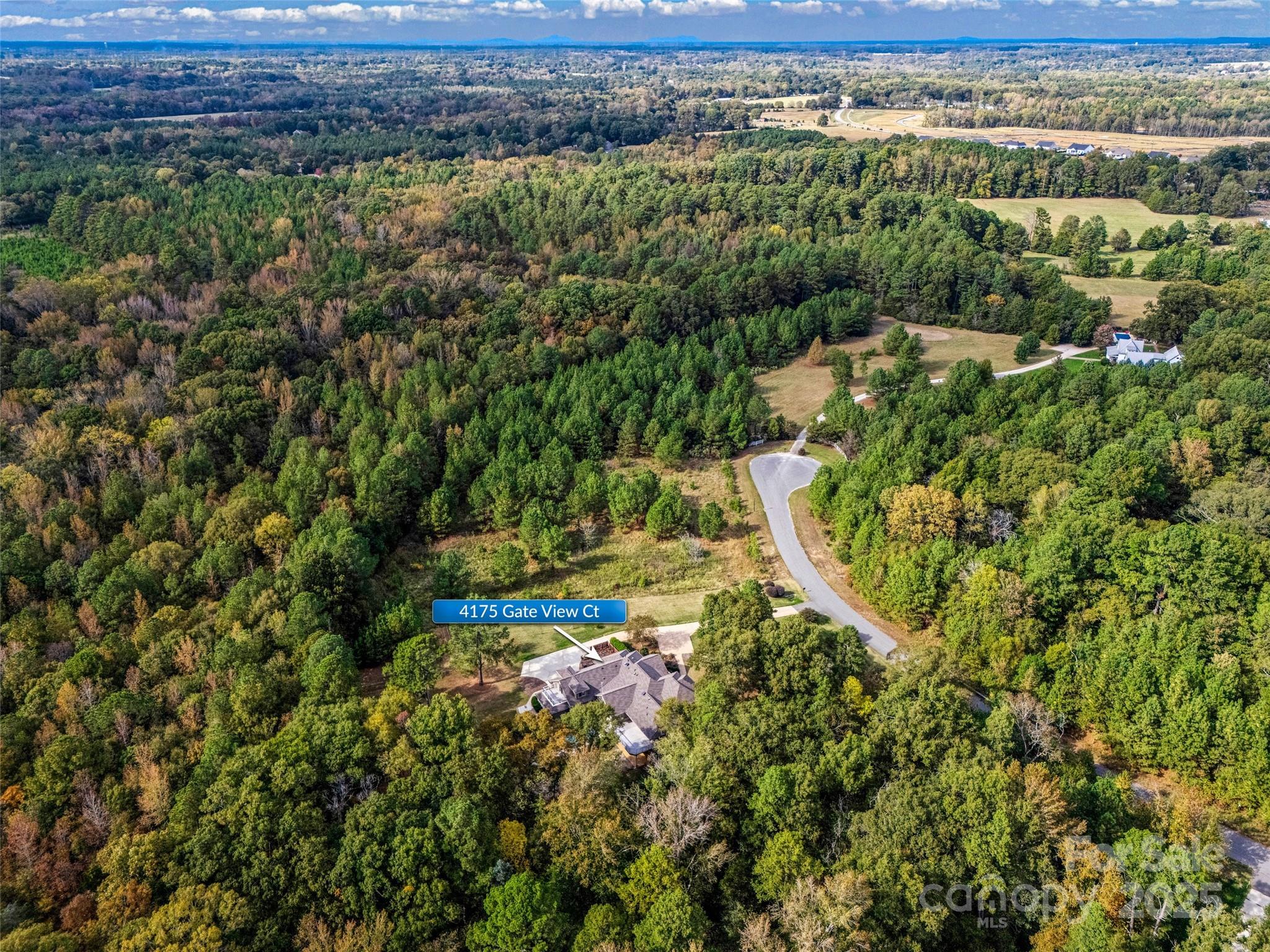 The Gates At Eastview - Residential