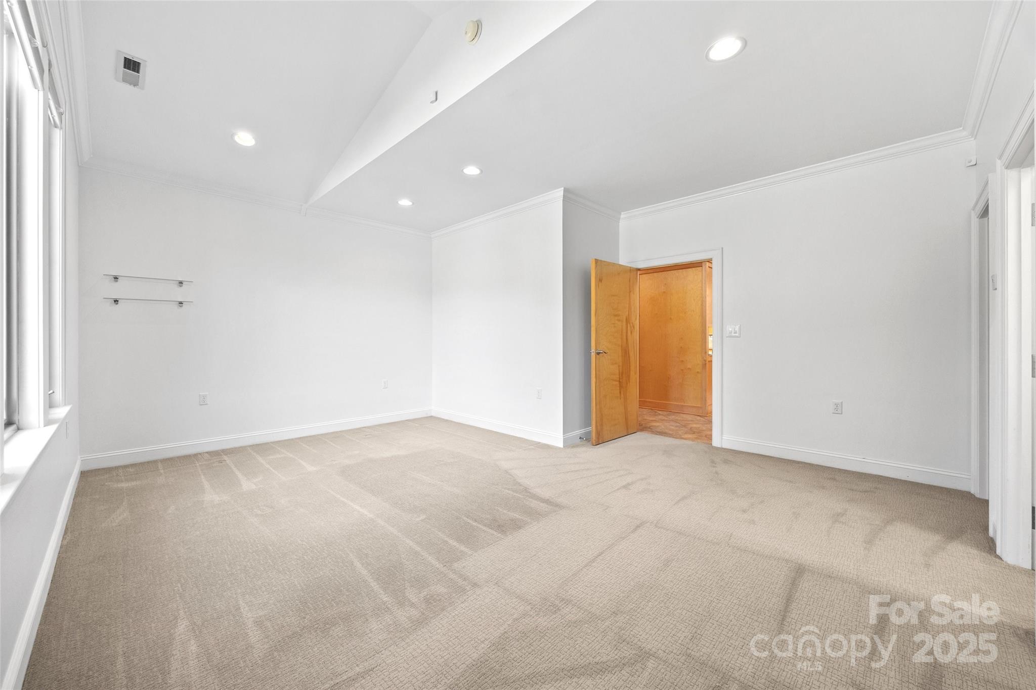 The Gates At Eastview - Residential