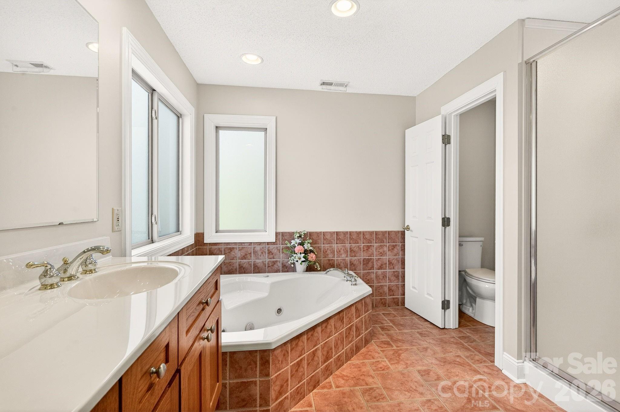 The Pinnacle At Park Avenue - Residential