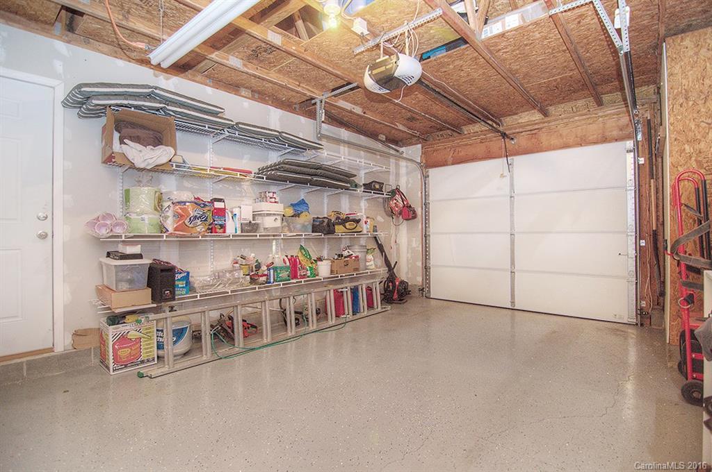 Hidden Pond - Residential