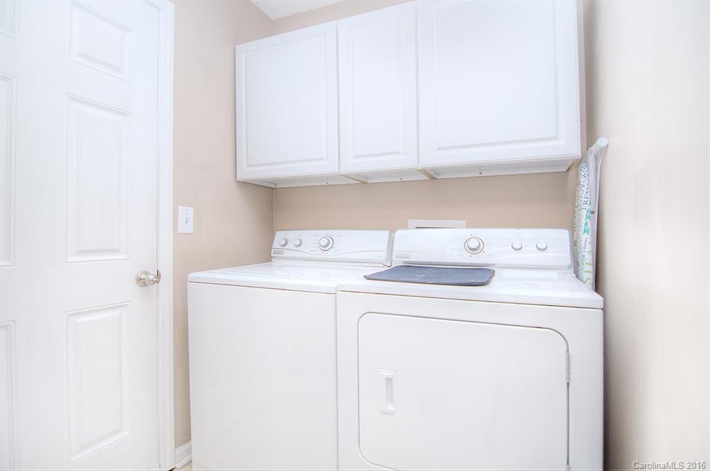 Hidden Pond - Residential