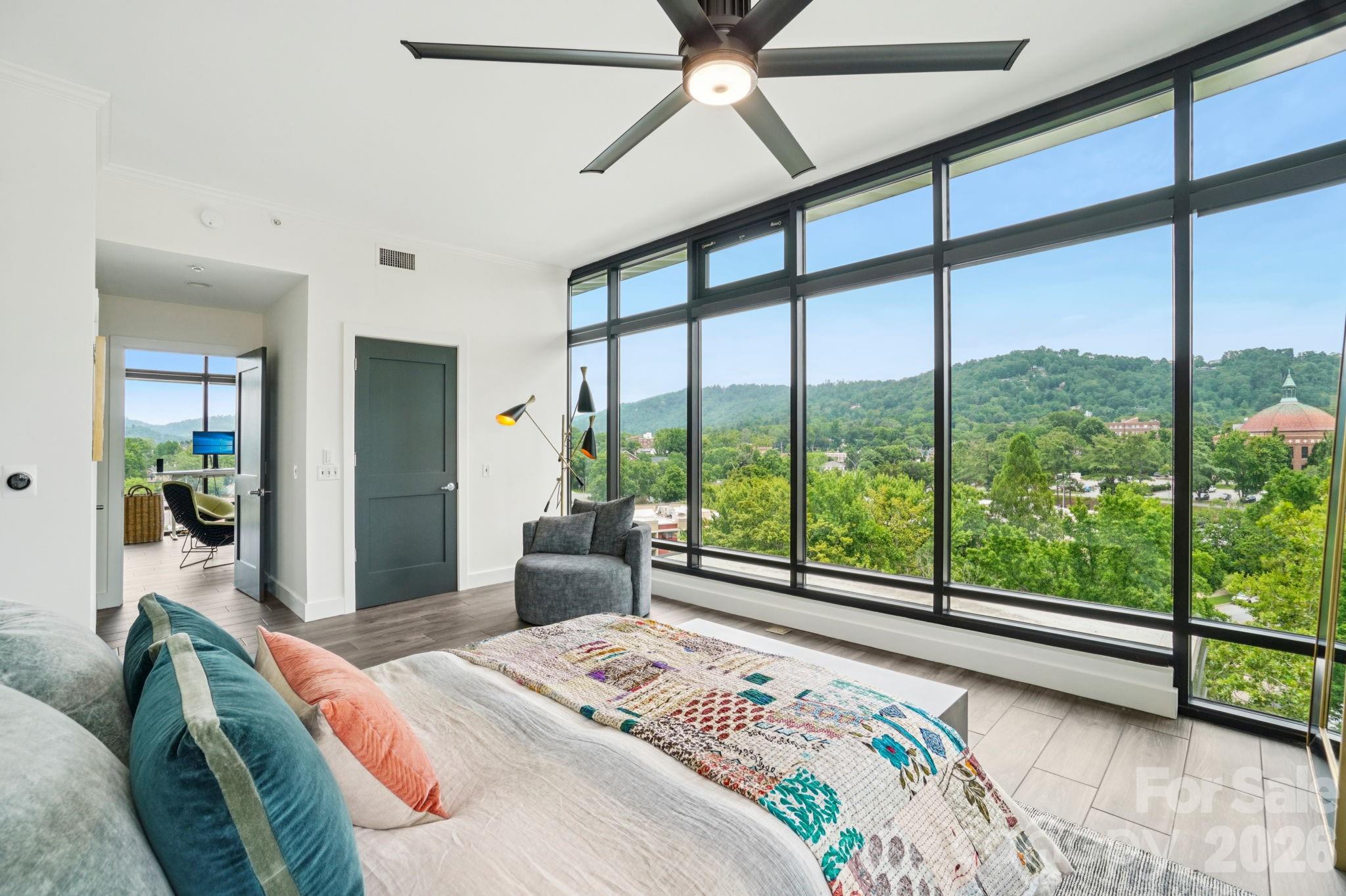 60 North Market - Residential