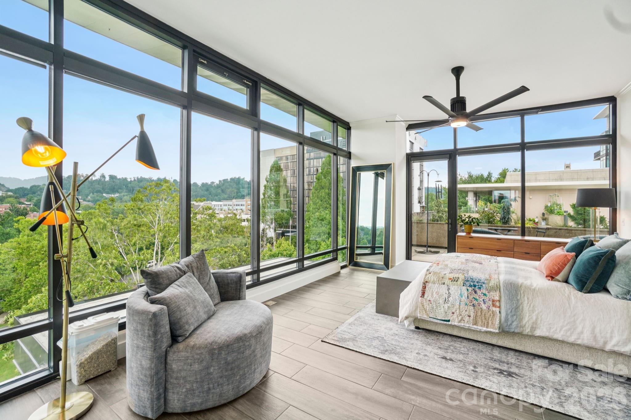 60 North Market - Residential