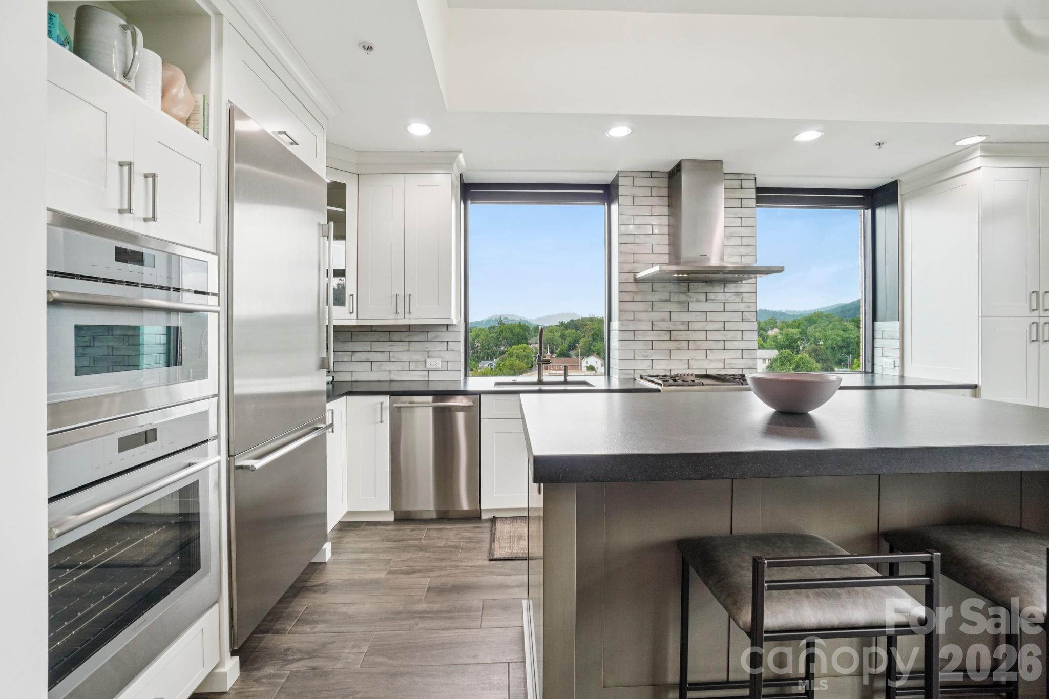 60 North Market - Residential