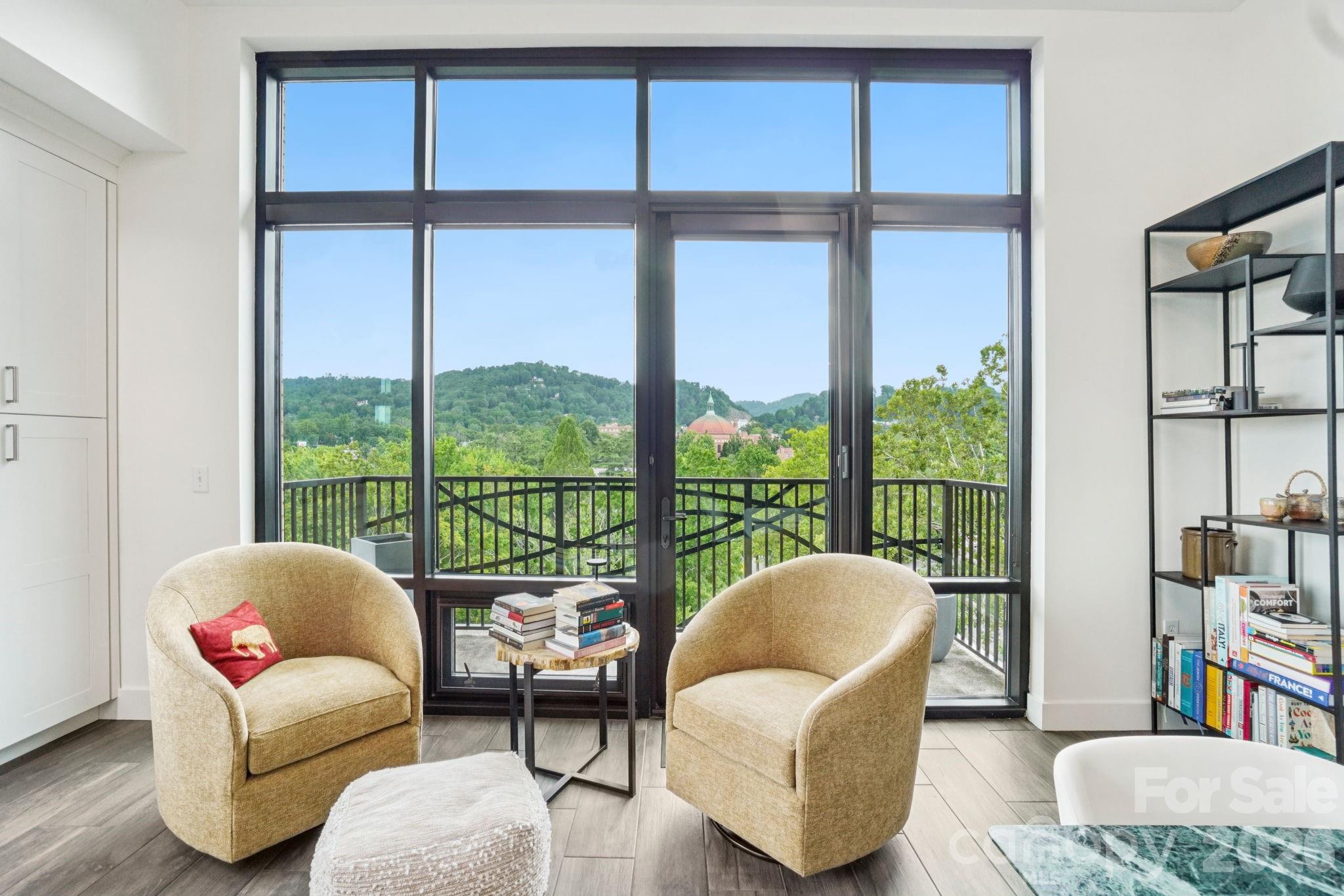 60 N Market Street 417