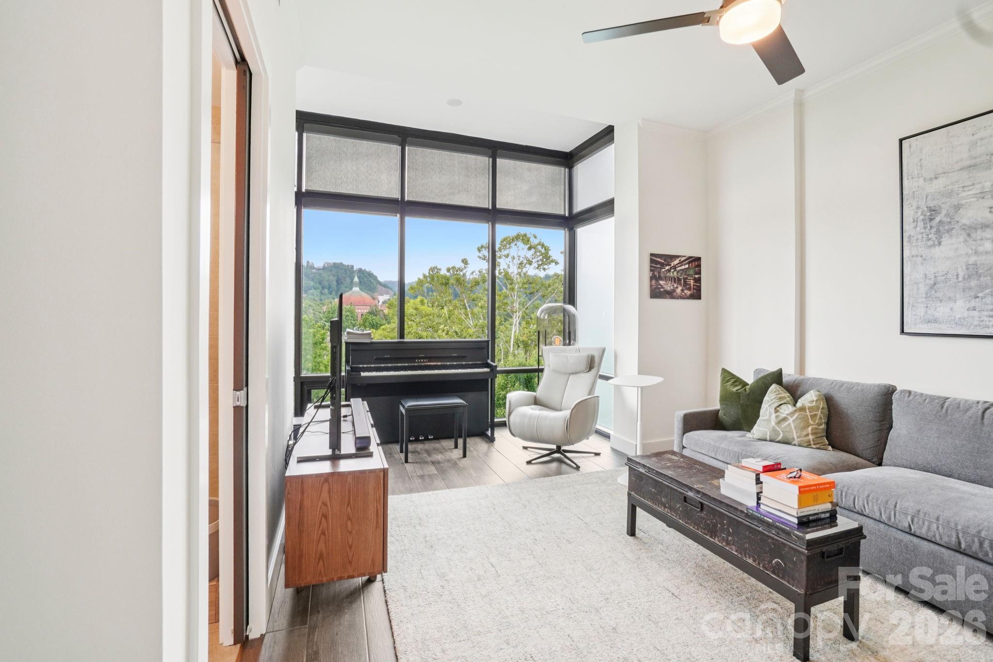 60 North Market - Residential