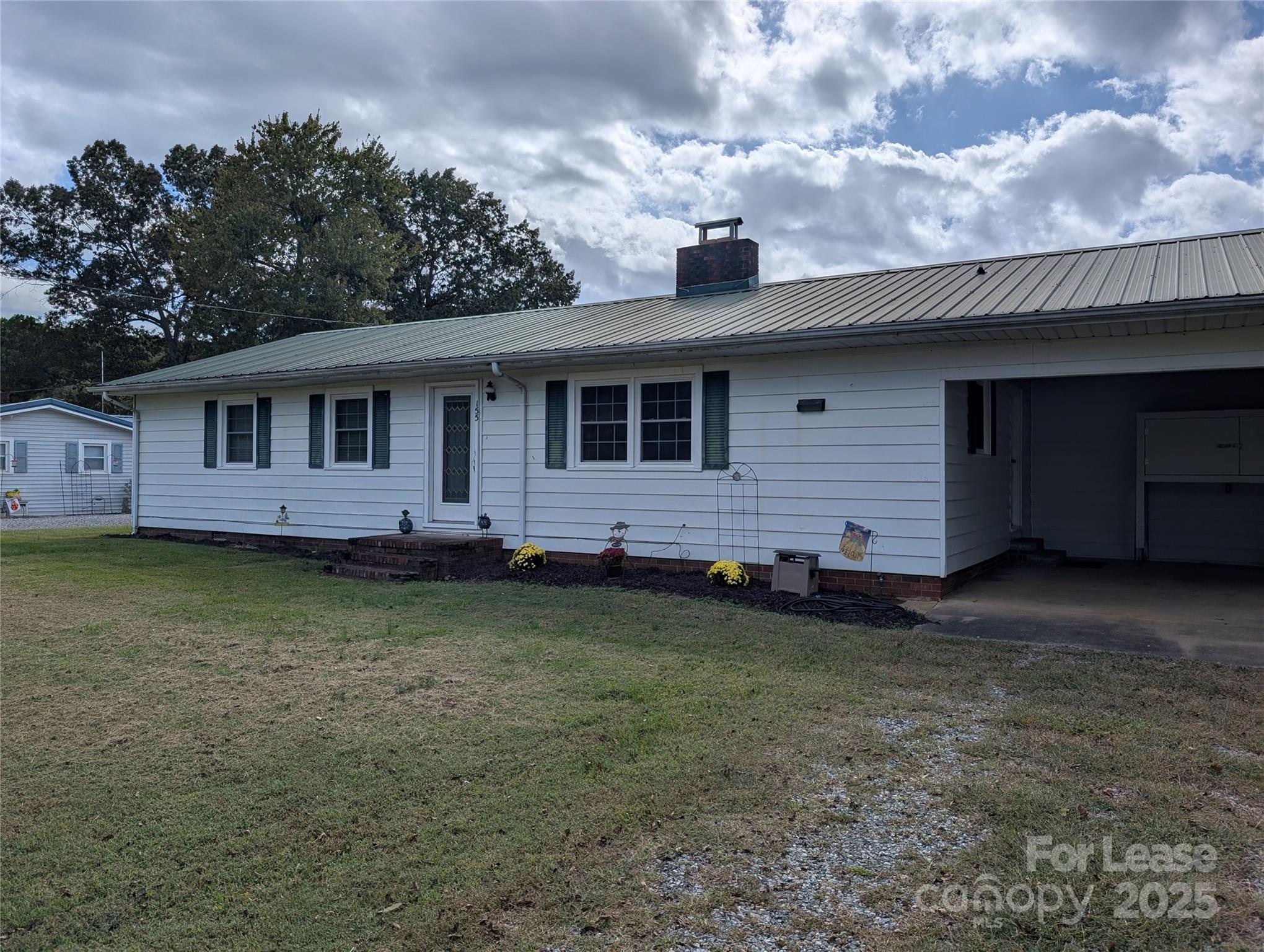 155 Hamptons Cove Road