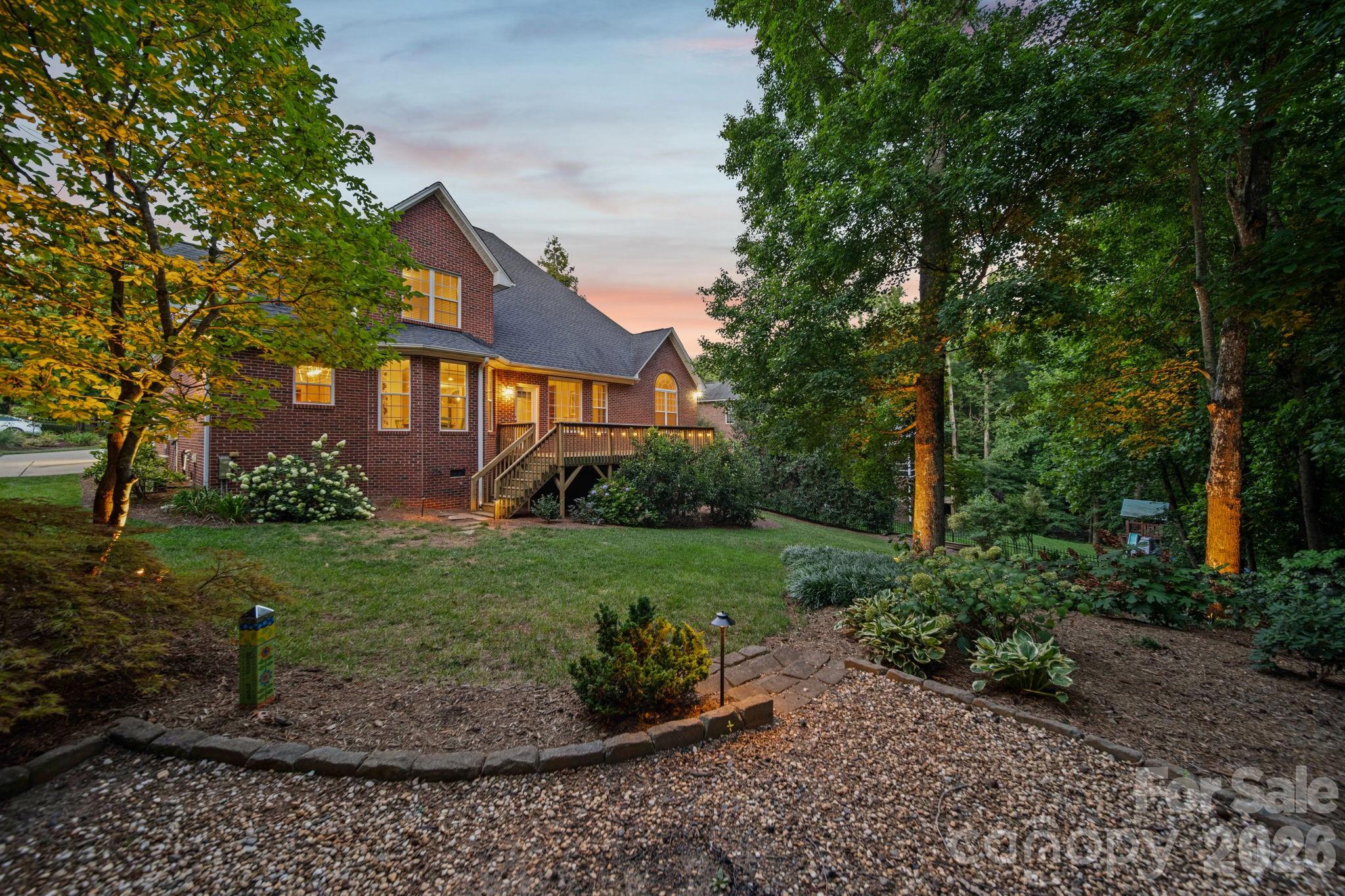 4333 Winder Trail