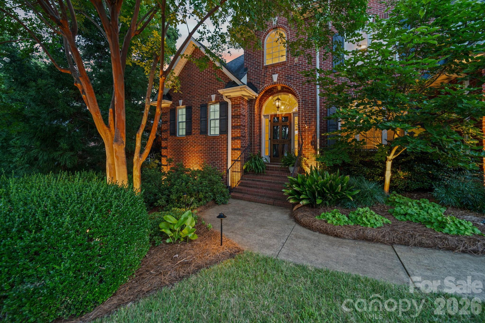 4333 Winder Trail
