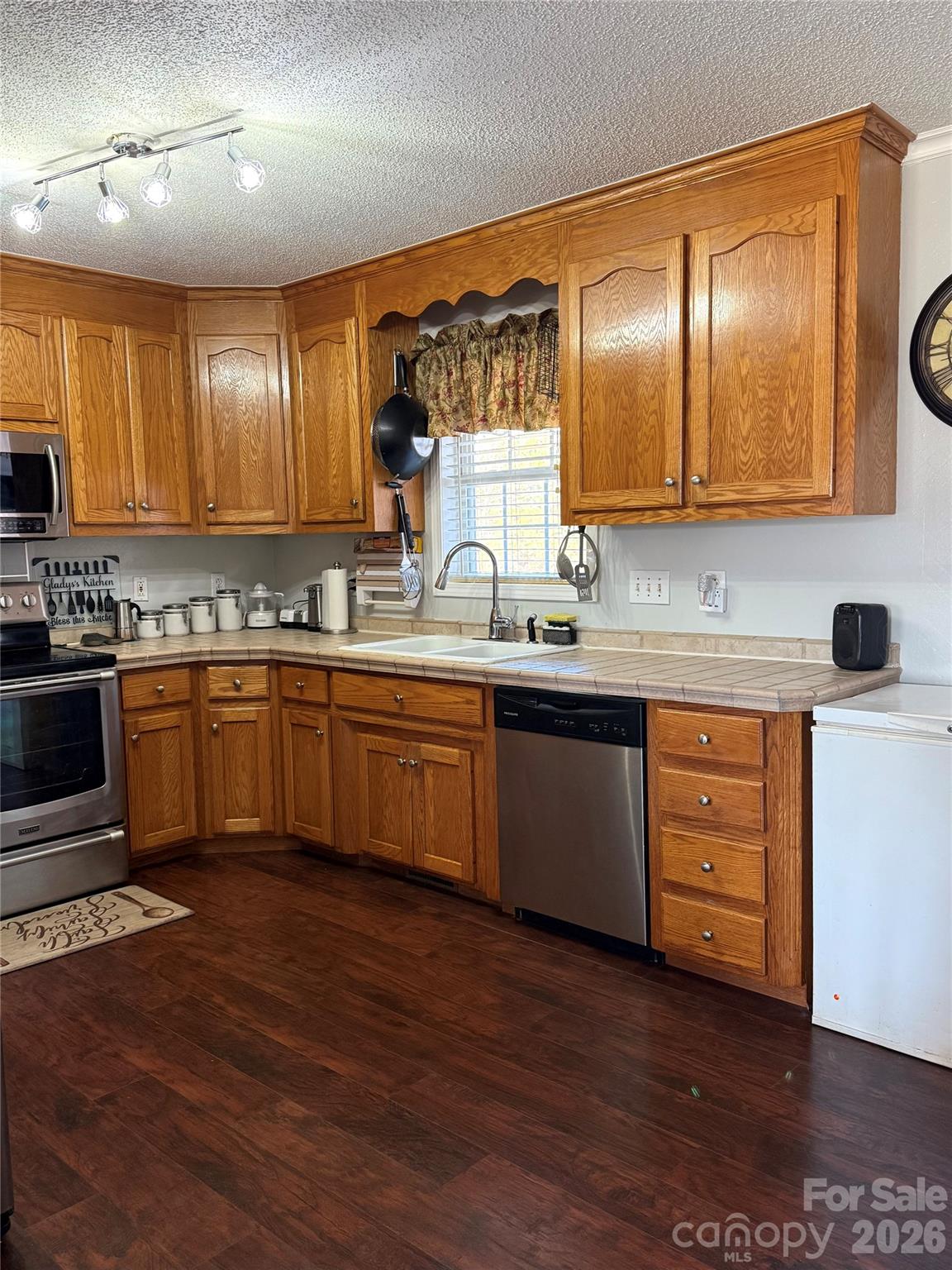 Forrest Estates - Residential