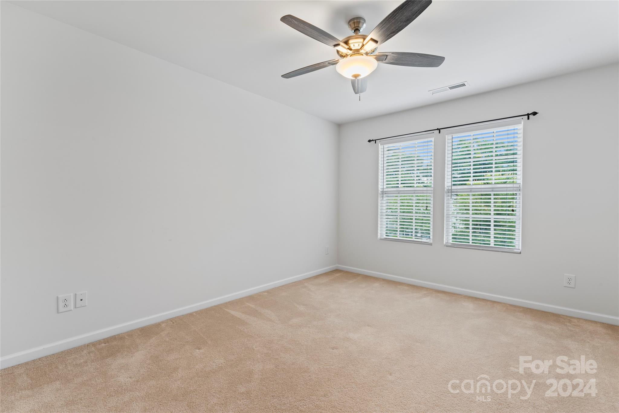 Oakstone - Residential