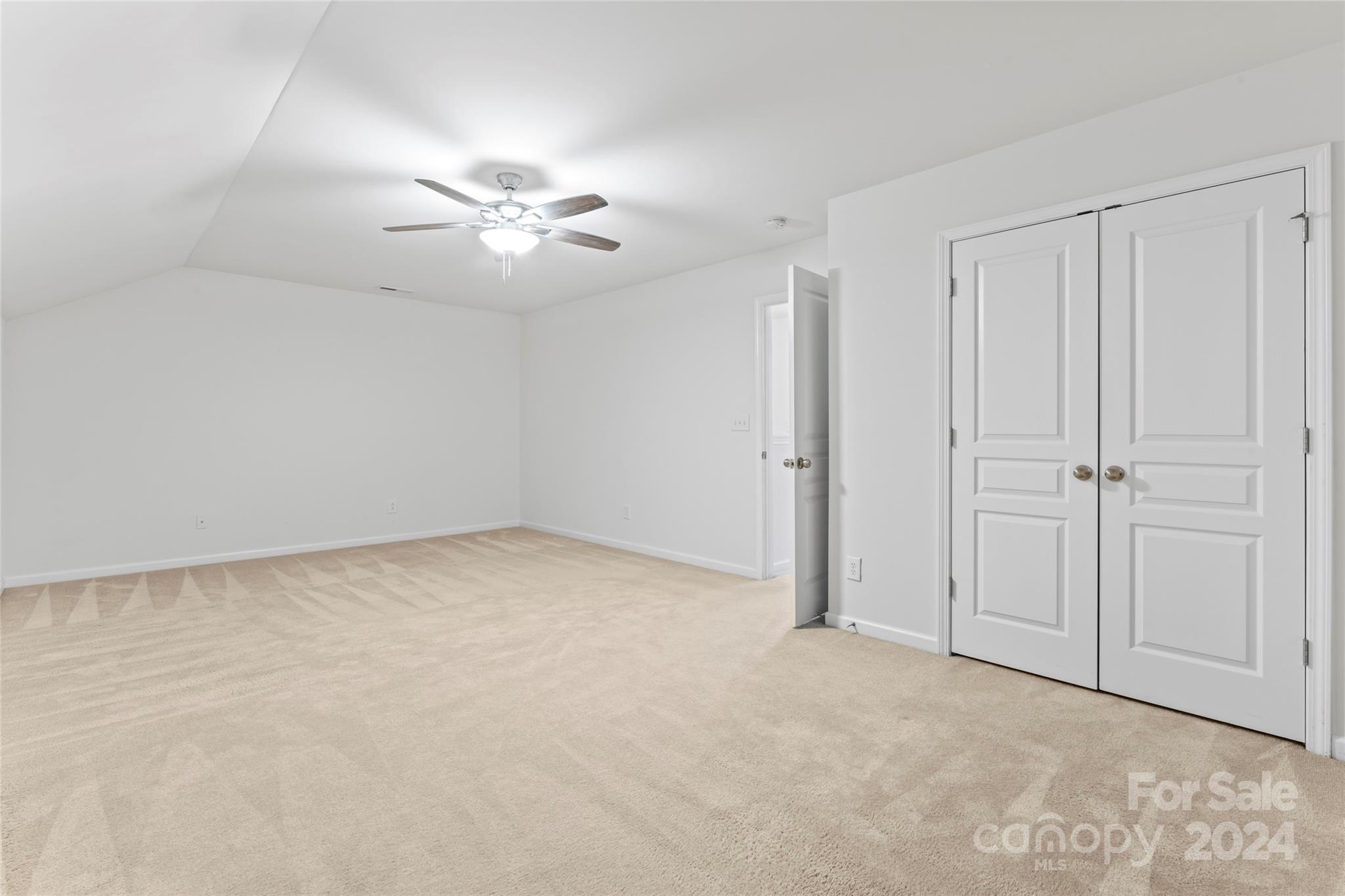 Oakstone - Residential