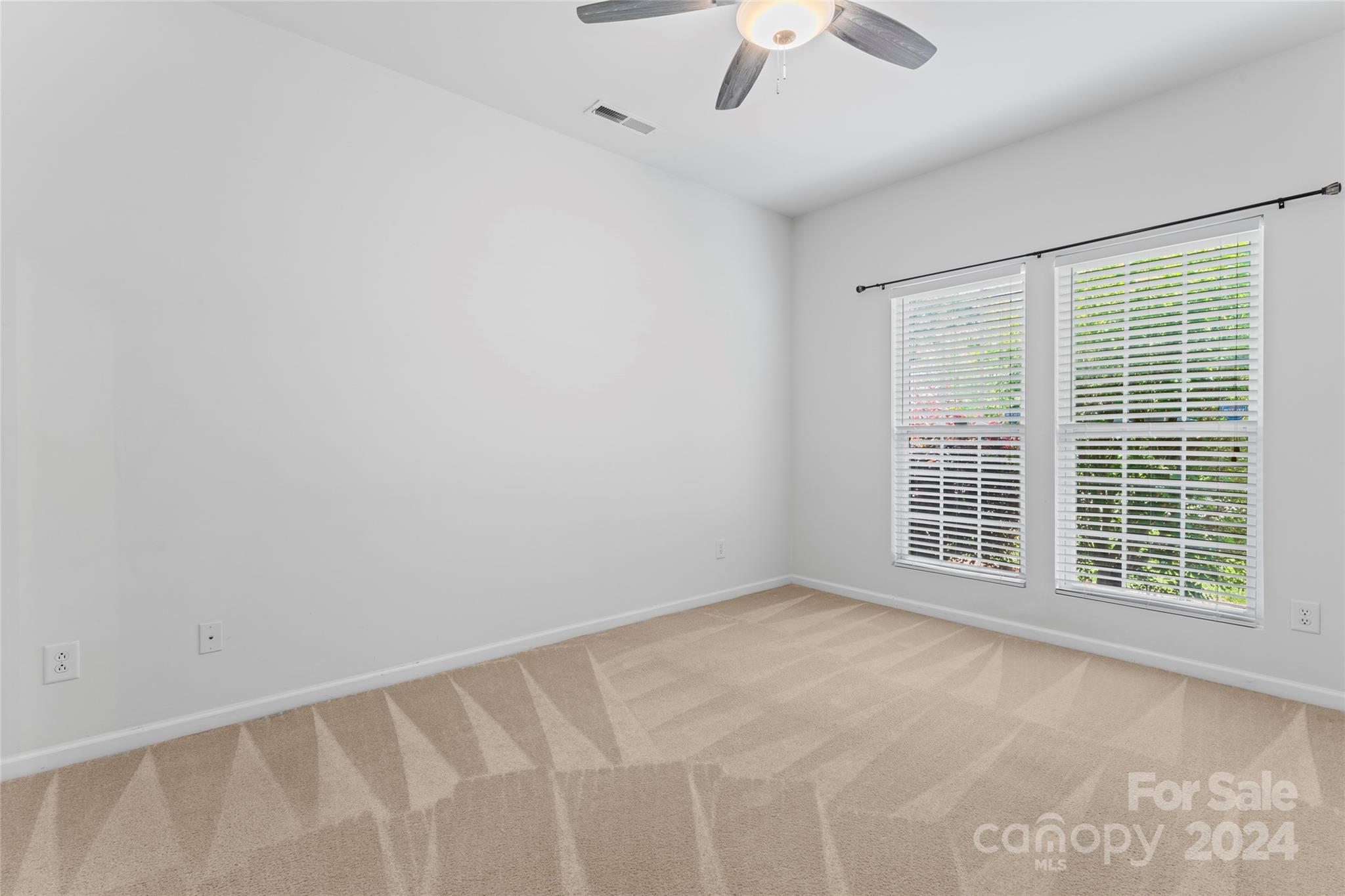 Oakstone - Residential