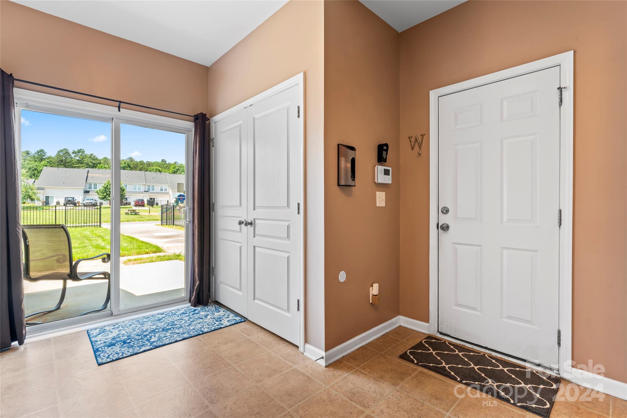 Oakstone - Residential