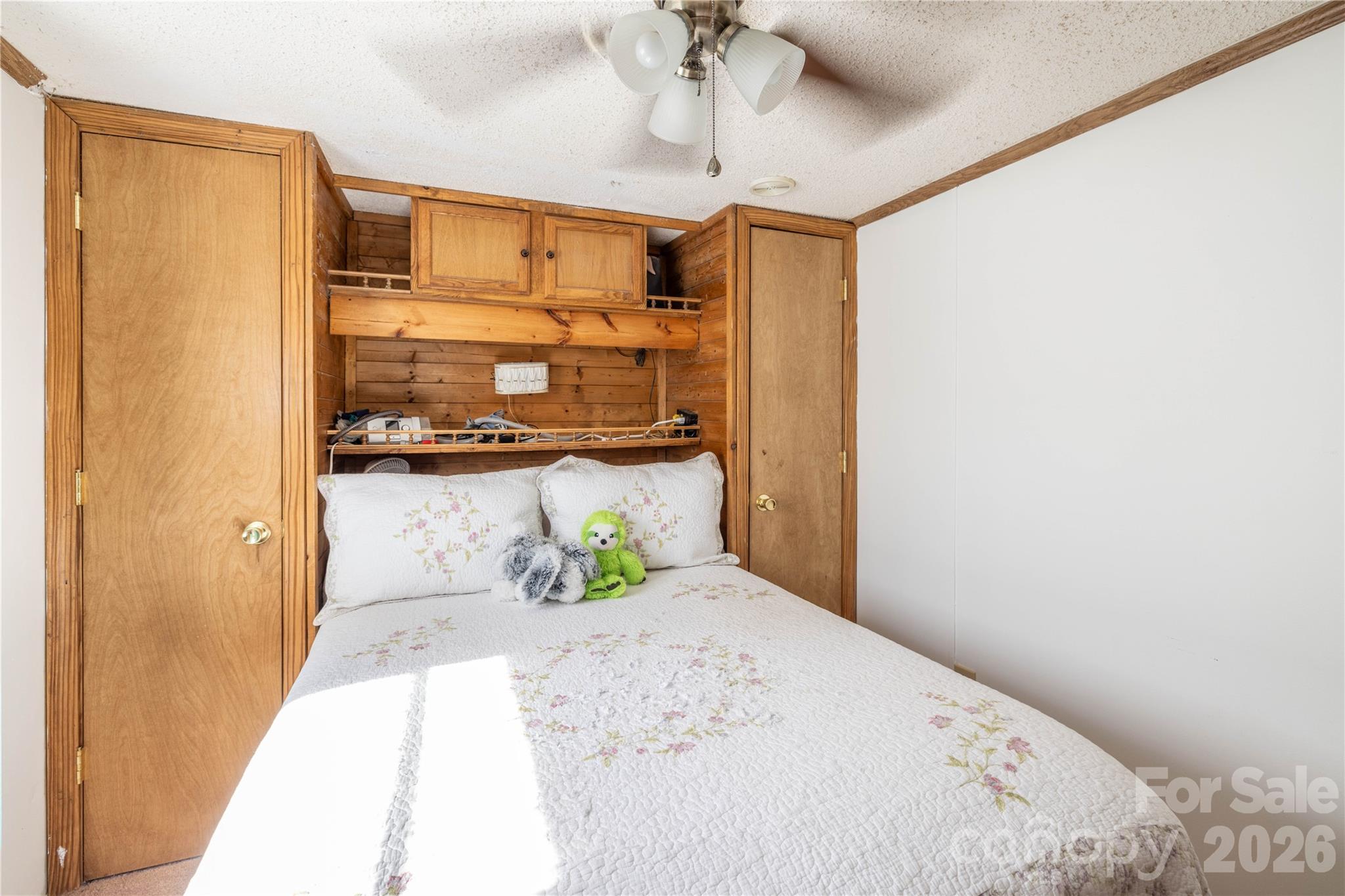 Twin Harbor - Residential