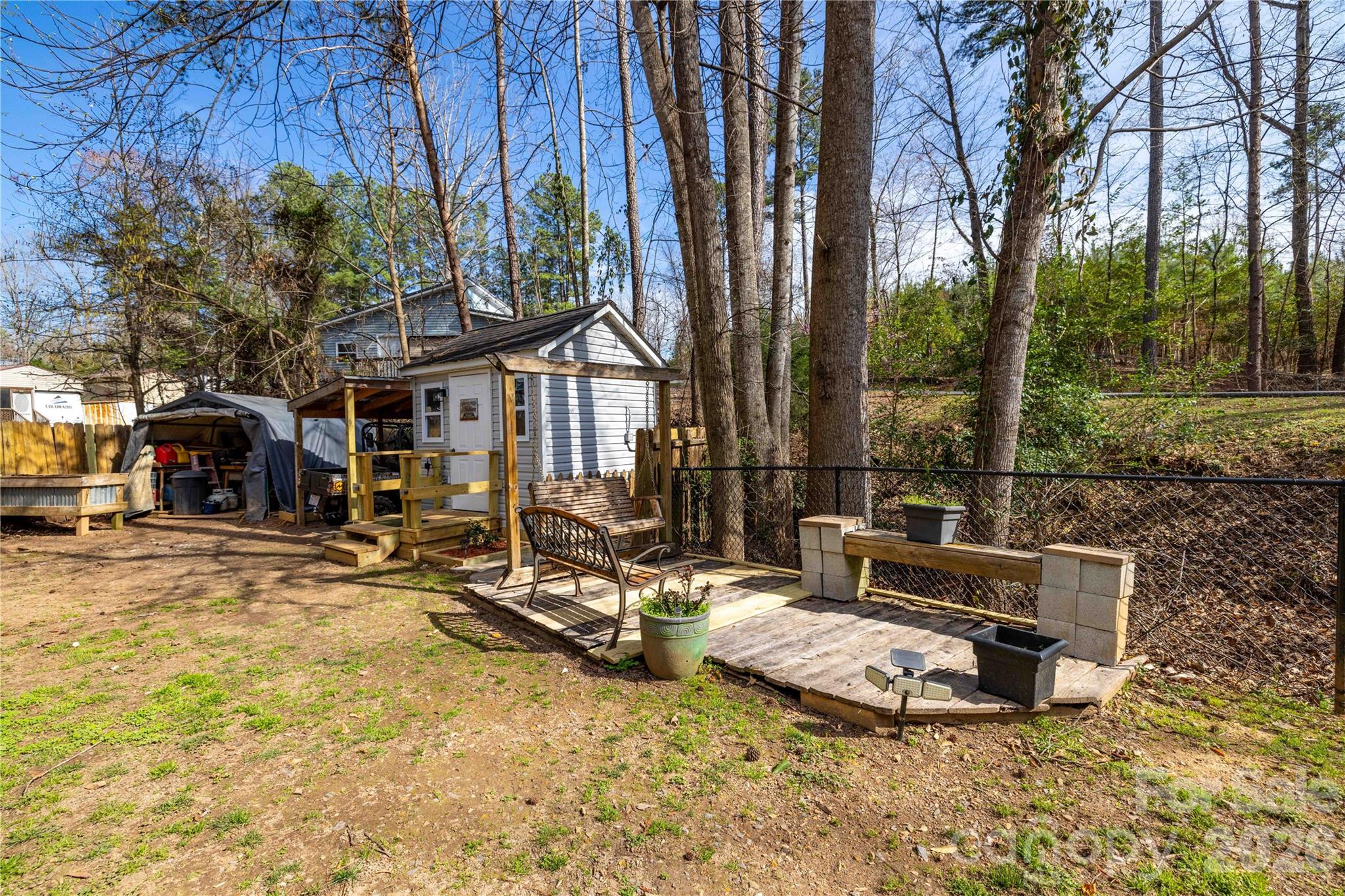 Twin Harbor - Residential