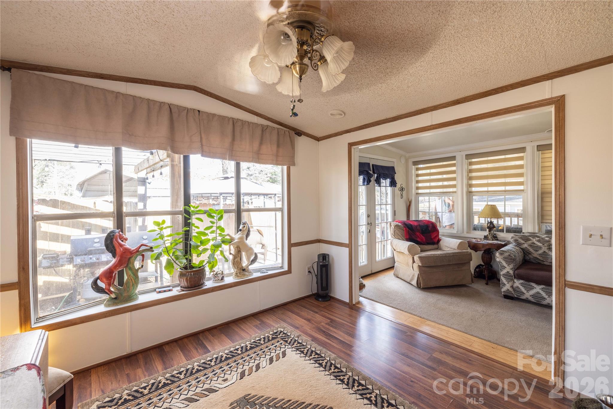 Twin Harbor - Residential