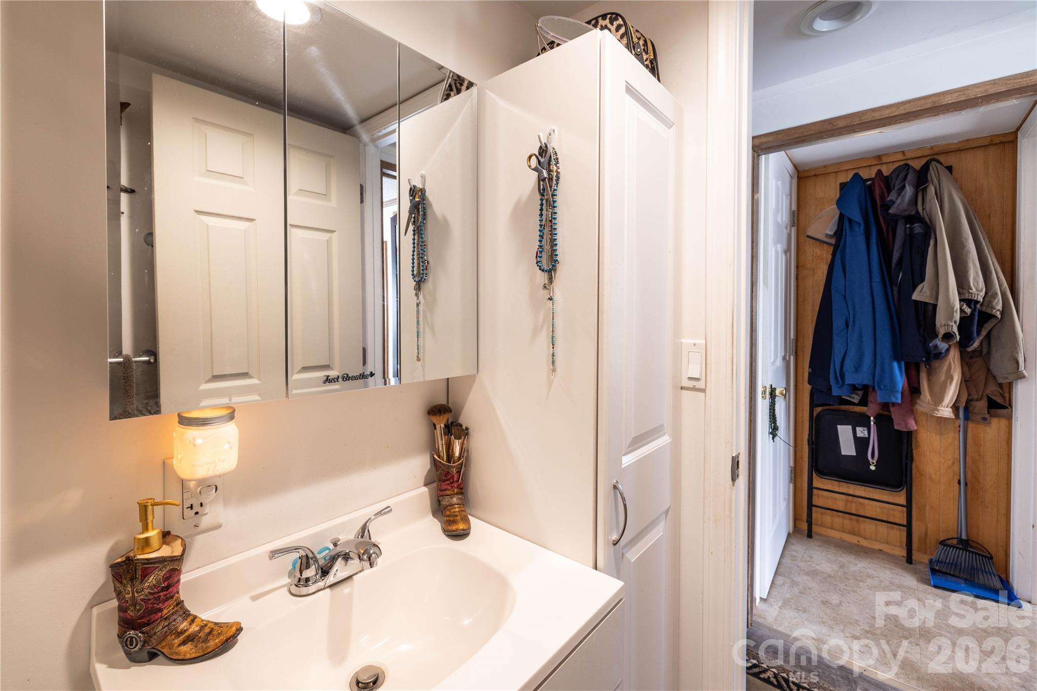 Twin Harbor - Residential