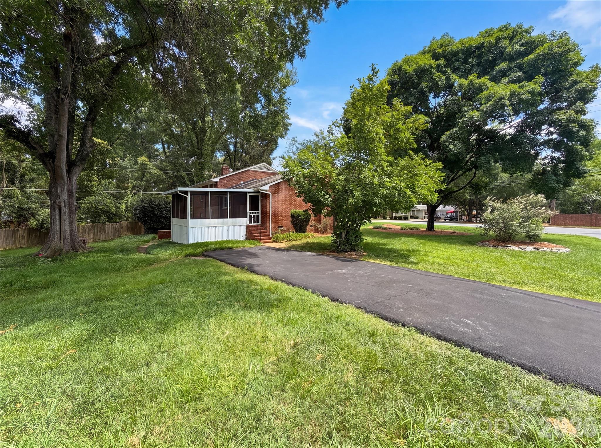 5410 Sharon Road