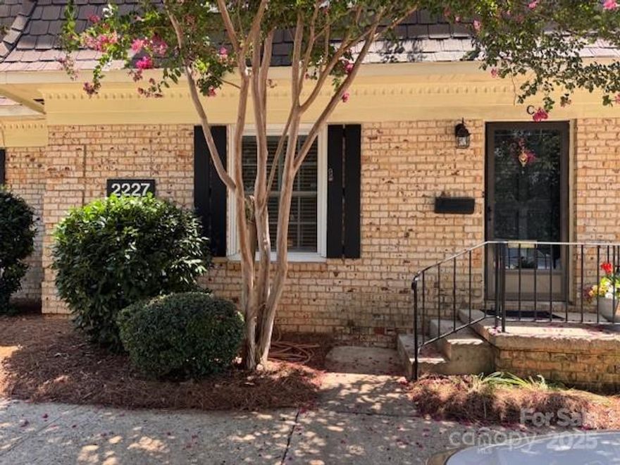 Seller will pay first years HOA Dues! Gray wave custom granite countertops highlight the updates to this beautiful unit, which also includes fresh paint throughout and new luxury vinyl plank flooring in all areas except bathrooms which feature ceramic tile flooring. Walk out patio area leads to the nearby large, neighborhood pool and clubhouse complete with bathrooms. This beautiful prime location gives easy access to all the amenities you could ever want or need. Walk to nearby SouthPark Mall, Specialty Shops, Restaurants, and so much more. Don't miss the opportunity to own this beautiful condo in one of SouthPark's most desirable locations! Please note the HOA fee covers water/sewer, and also covers the condo heating and A/C.