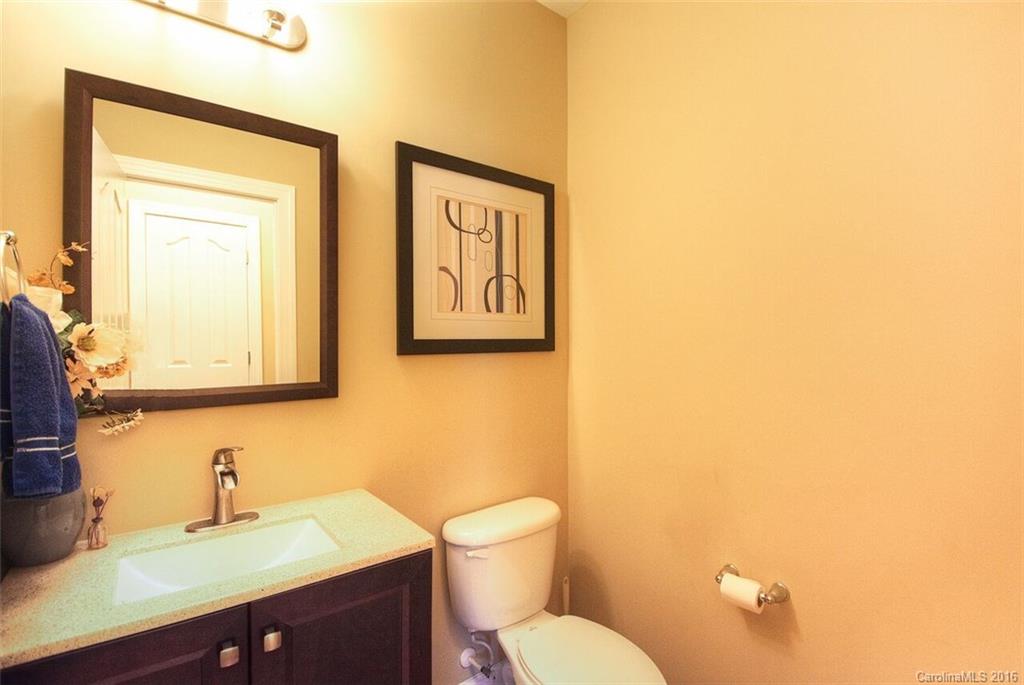 Hollister - Residential