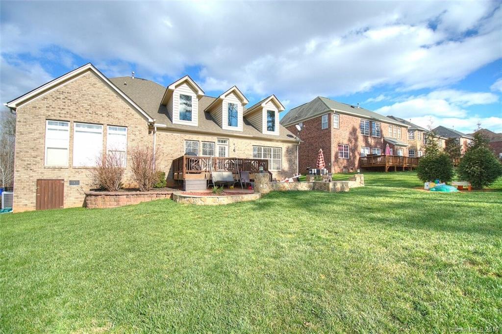 Hollister - Residential