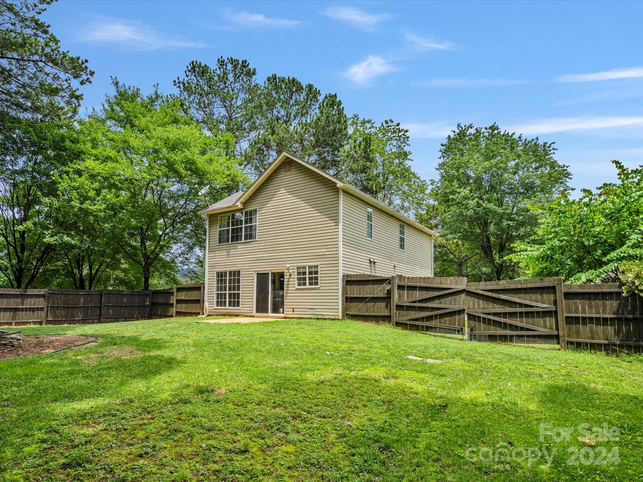 Norman Shores - Residential