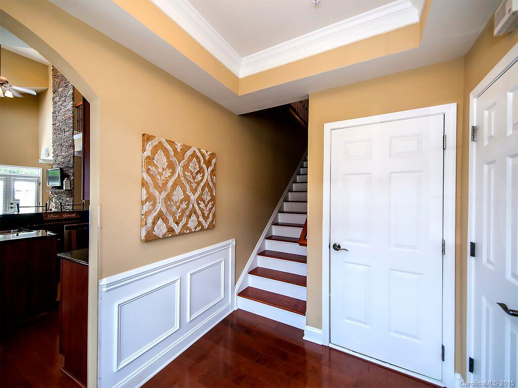 Lake Shore - Residential