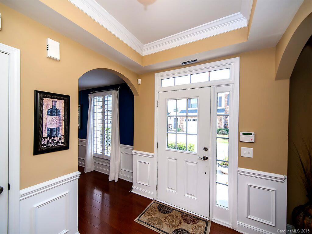 Lake Shore - Residential