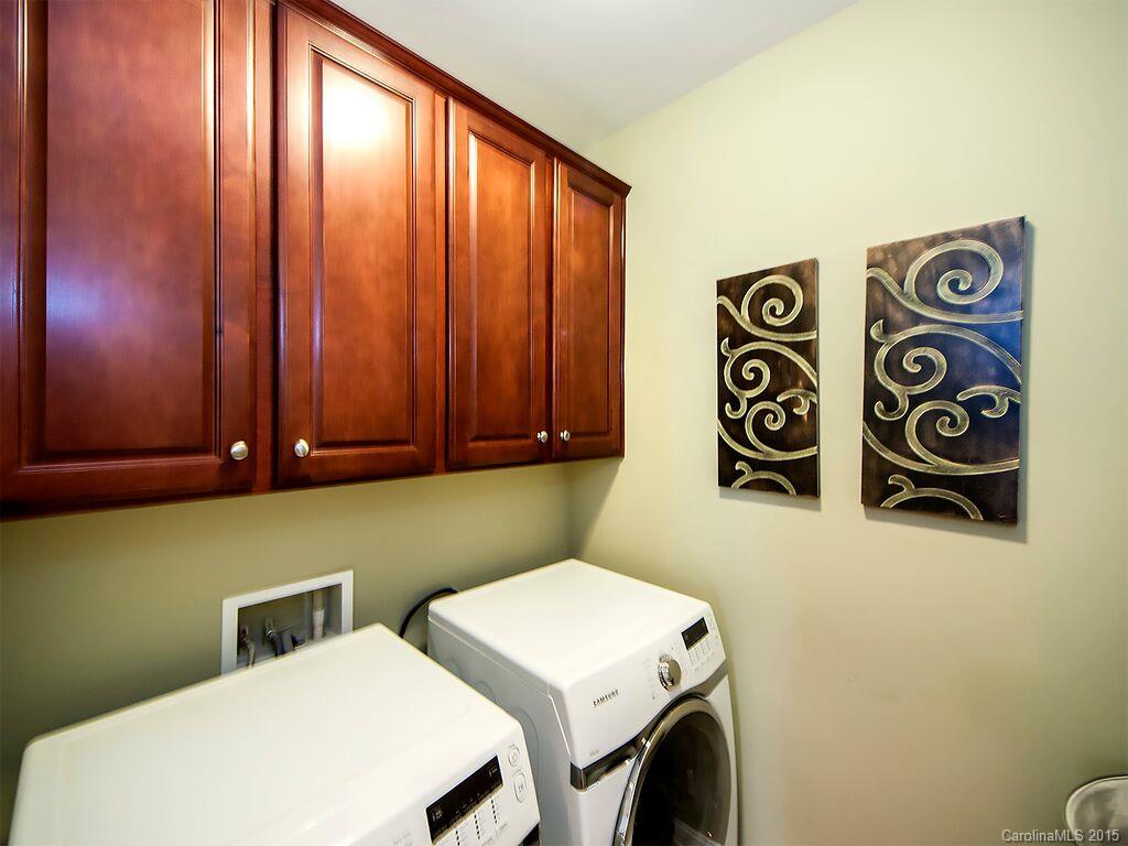 Lake Shore - Residential