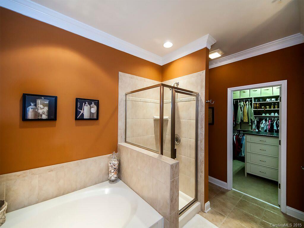 Lake Shore - Residential