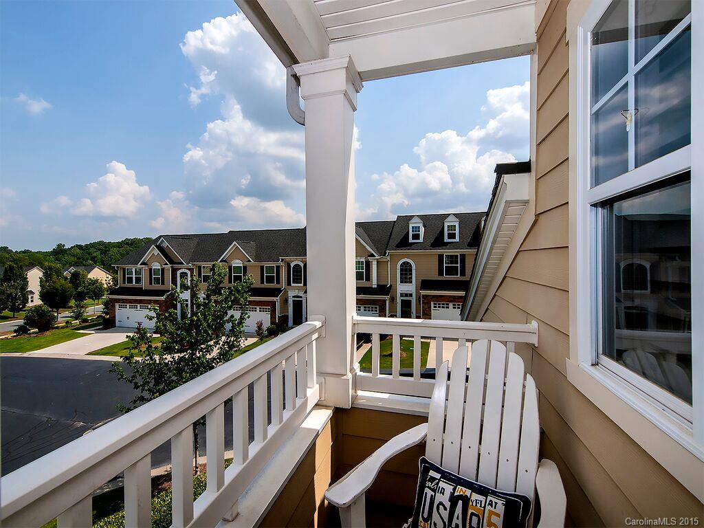 Lake Shore - Residential