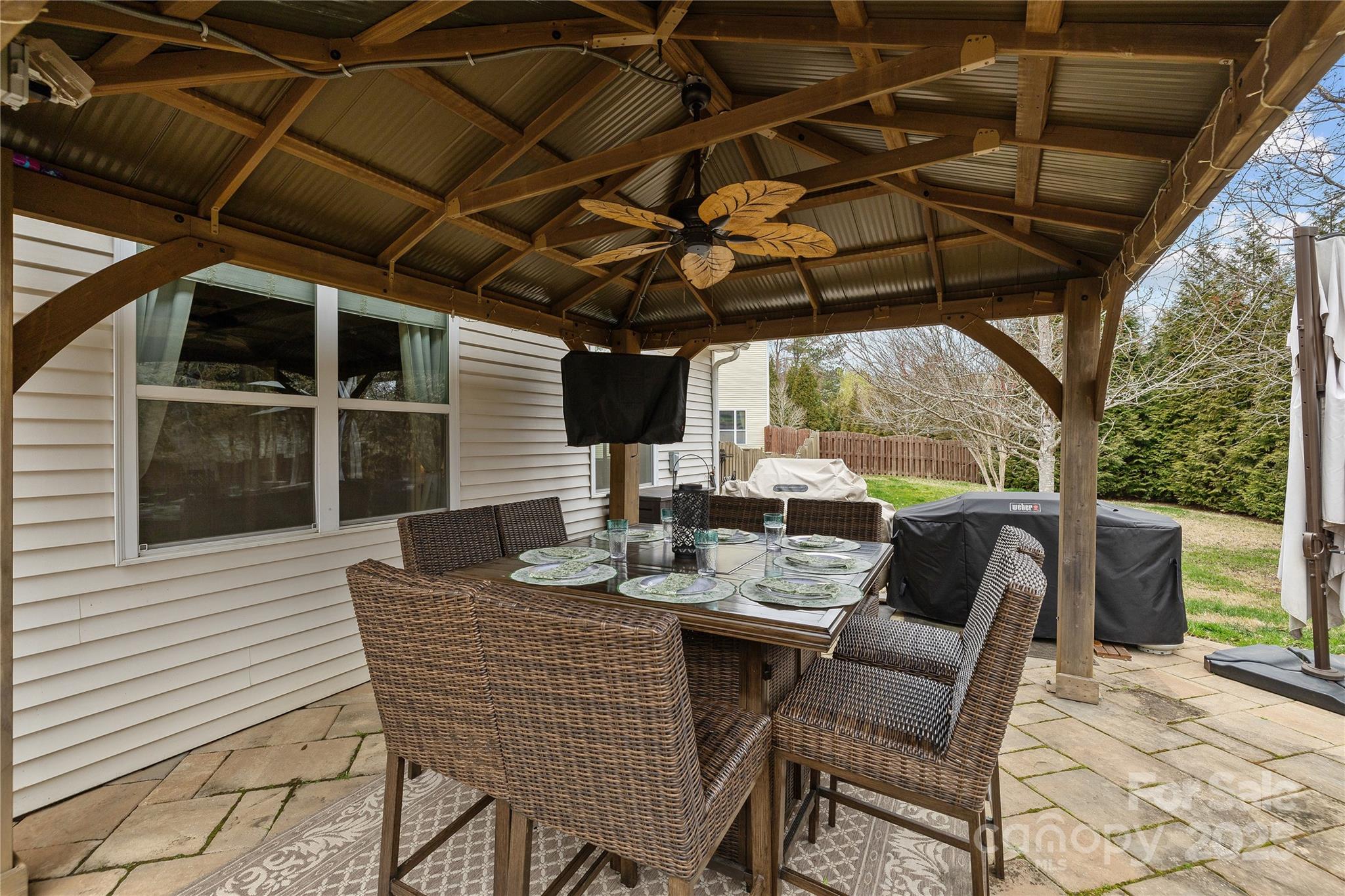 Shelly Woods - Residential