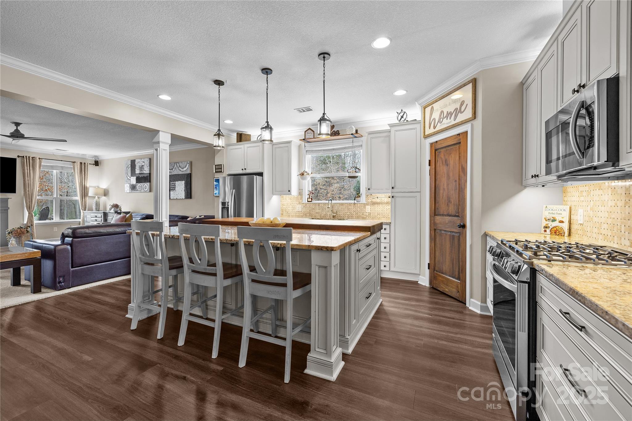 Shelly Woods - Residential