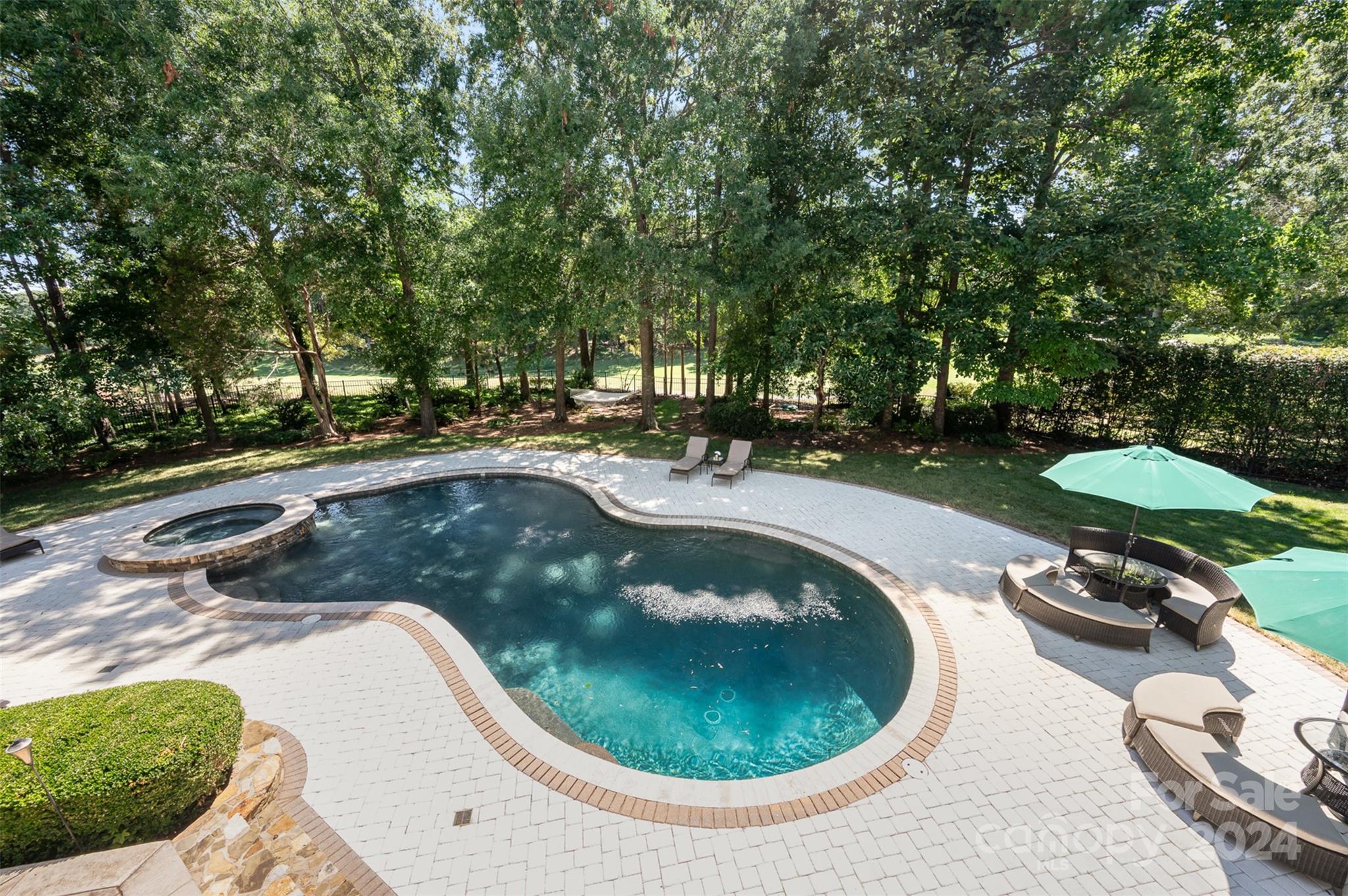 Piper Glen - Residential