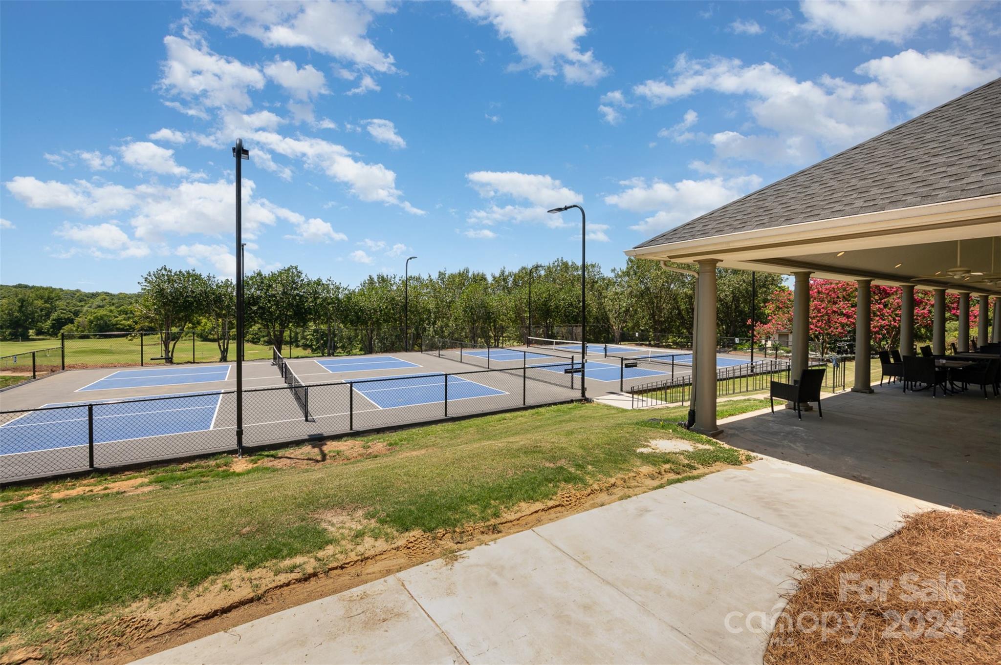 Piper Glen - Residential