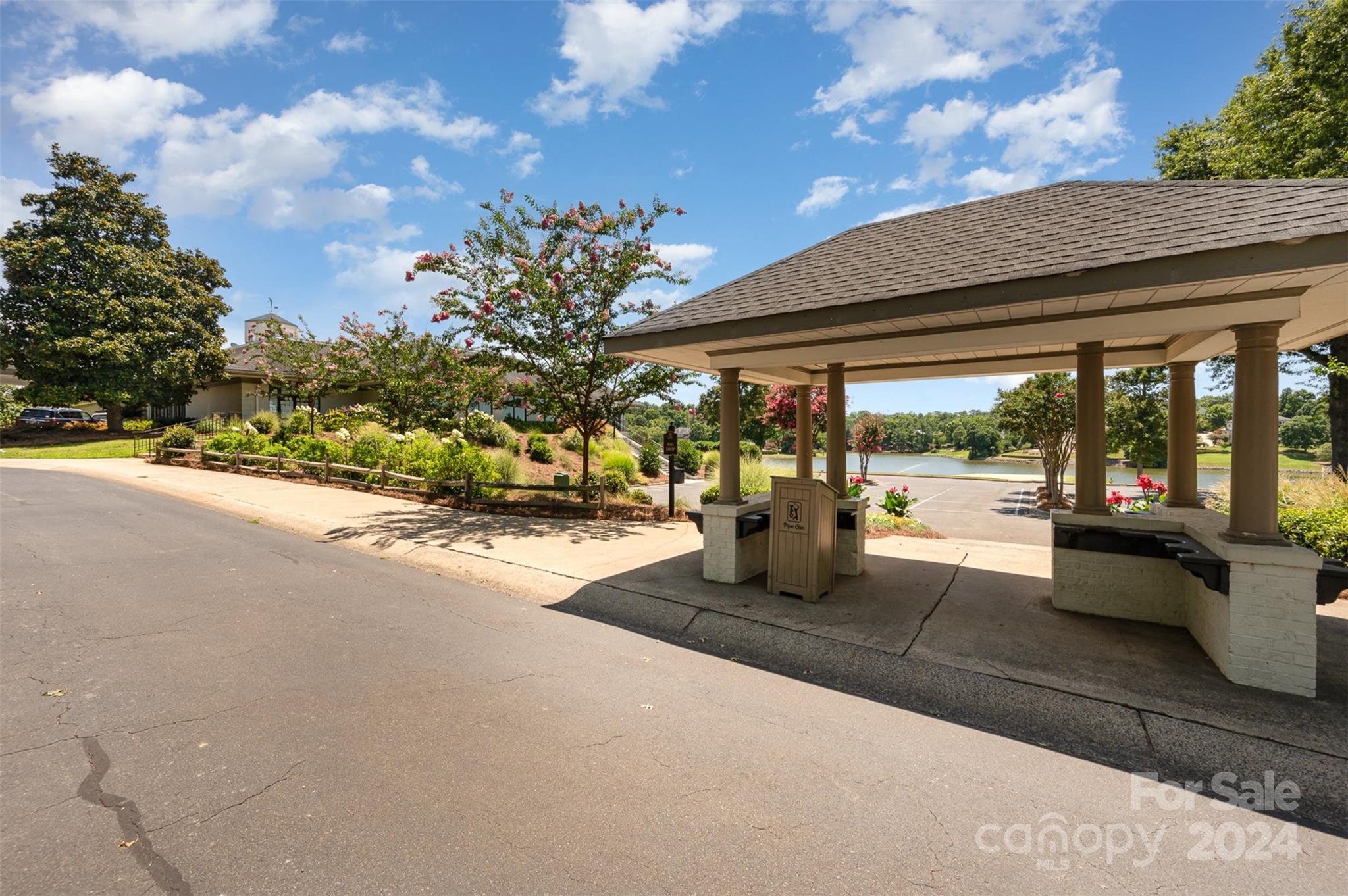 Piper Glen - Residential