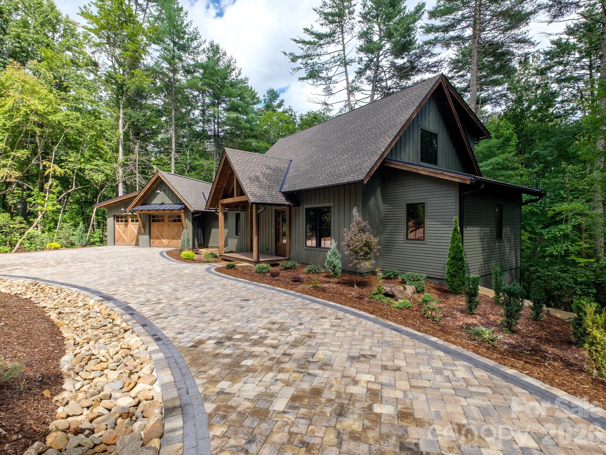 465 Mountain Brook Trail